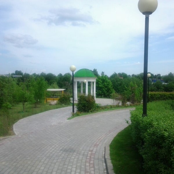 Никольский парк