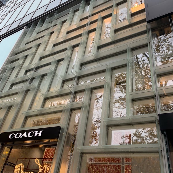 コーチ表参道 Coach Omotesando 北青山 1 Tip From 1 Visitors コーチ表参道 Coach Omotesando 北青山 1 Tip From 1 Visitors