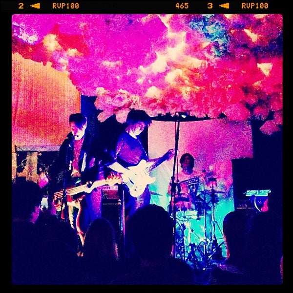 Photo taken at Glasslands Gallery by Chelsea Mae H. on 1/29/2013