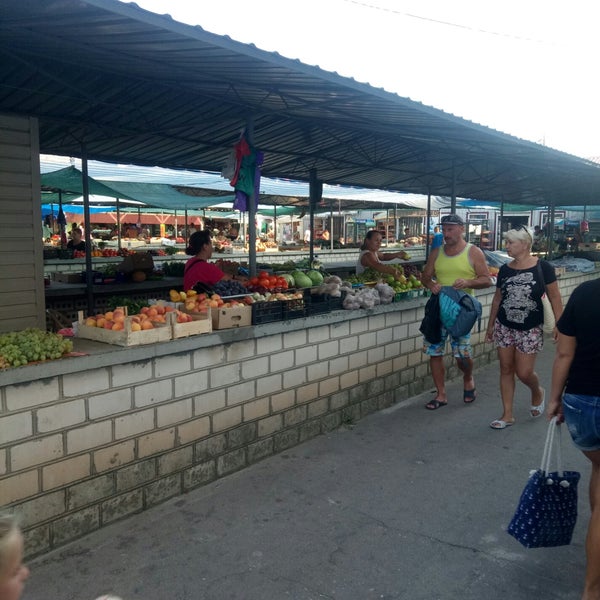 приморский рынок. приморский рынок.