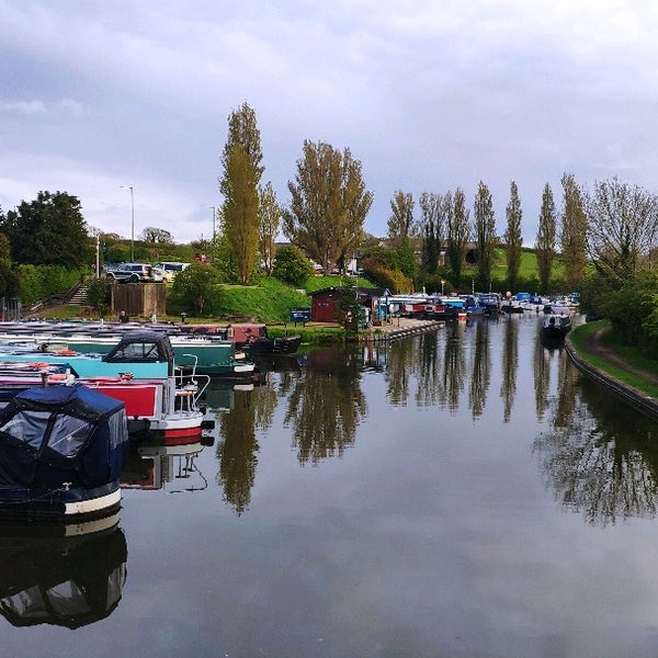 Photos at Galgate Marina & visitor moorings - Lancaster Canal