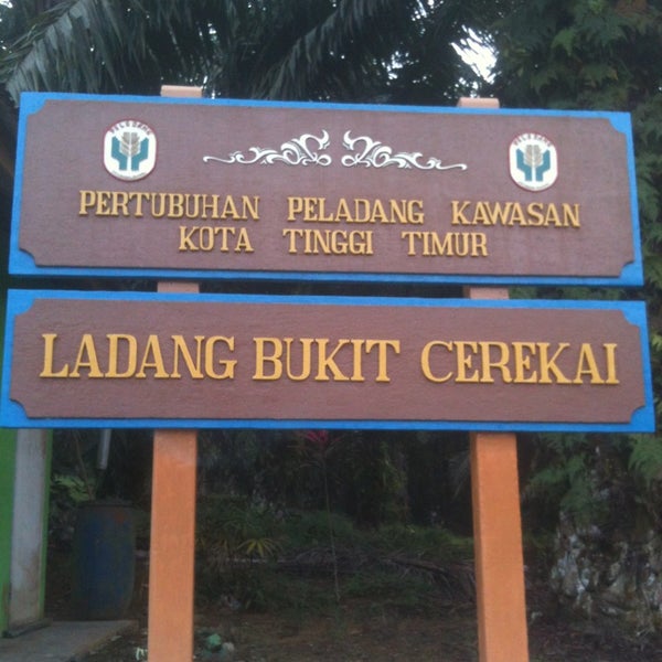 Ladang Bukit Cerekai 6 Visitors