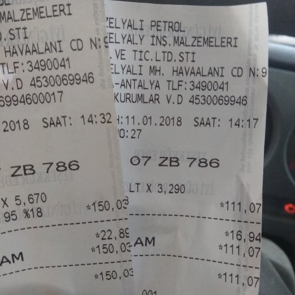 Foto diambil di Shell oleh Ufuk T. pada 1/11/2018