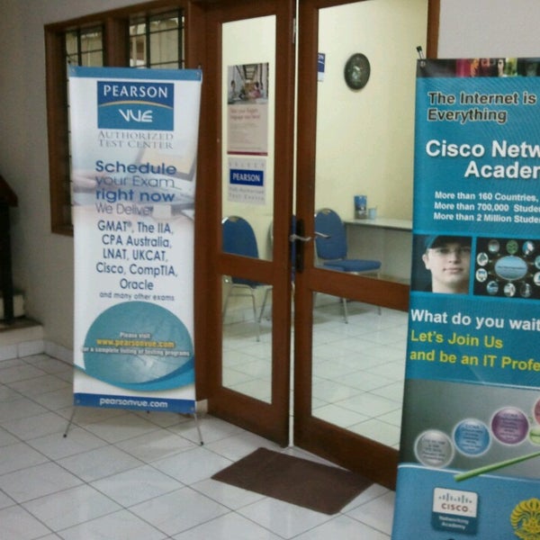 Pearson VUE (Authorised Test Centre) Senen 0 tips
