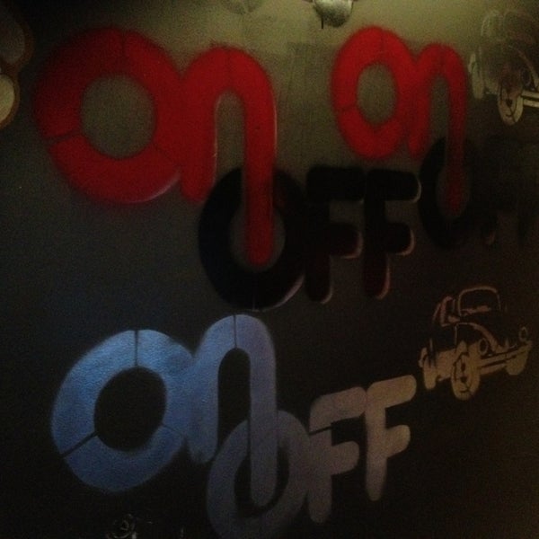 Foto diambil di OnOff Club oleh Tom L. pada 7/6/2013