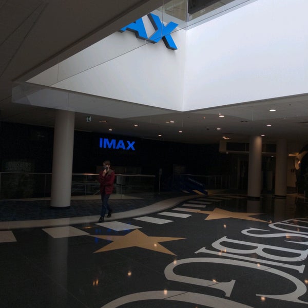 Photo taken at IMAX Melbourne by Edgar M. on 11/13/2021