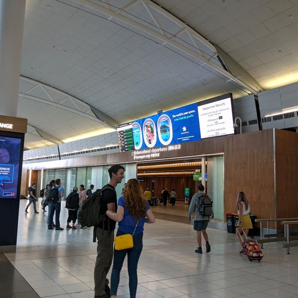 Foto diambil di International Terminal oleh Edgar M. pada 3/5/2020