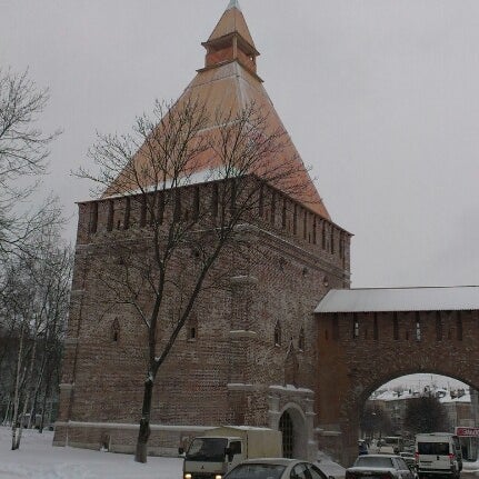 Никольская башня в Салехарде