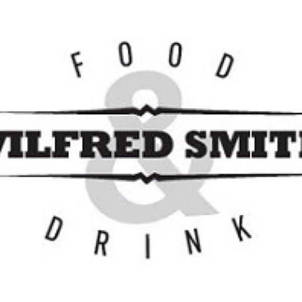 Das Foto wurde bei Wilfred Smith Food &amp; Drink von Steph C. am 12/18/2013 aufgenommen