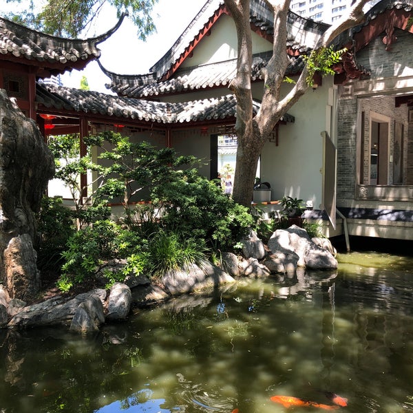 Photo taken at Chinese Garden of Friendship by RΔBΔSZ ✪. on 11/14/2019