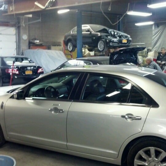 Eastchester Auto Body Automotive Repair Shop in Morris Park