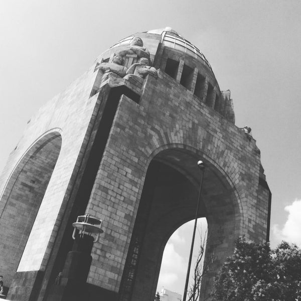 9/20/2015 tarihinde Quique C.ziyaretçi tarafından Monumento a la Revolución Mexicana'de çekilen fotoğraf