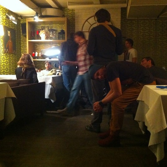 11/21/2012에 Omar A.님이 Rosso &amp; Bianco Cafe에서 찍은 사진