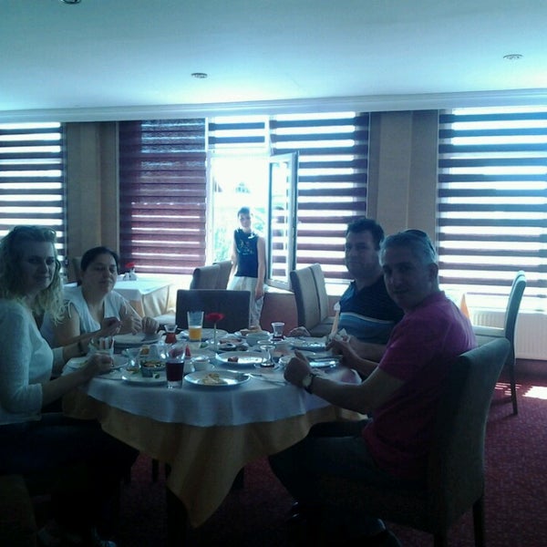 5/19/2013에 kemal e.님이 İstanbul Asya Park Otel에서 찍은 사진