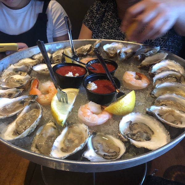 We went for $1 oysters because the Oyster bar next door recommended us.. but they didn’t have the same clam deal, and we were disappointed. Happy hour oysters were good though