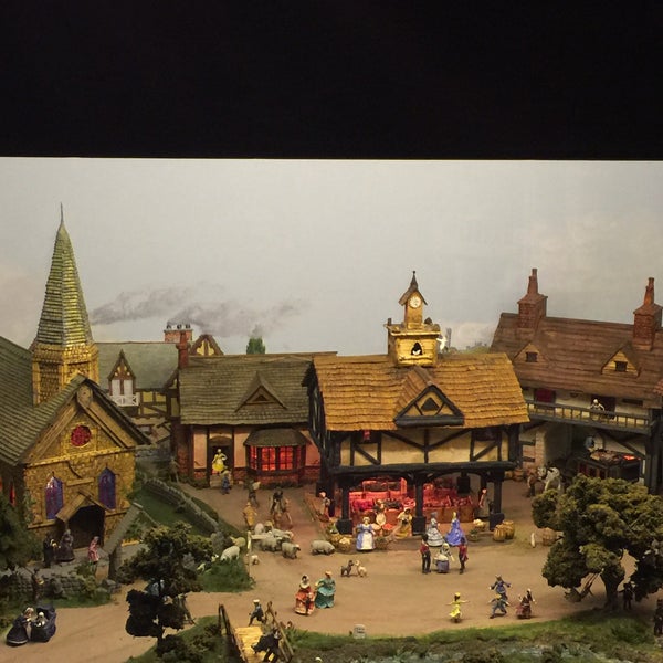 Photo taken at Miniature World by Cinthia D. on 1/28/2017