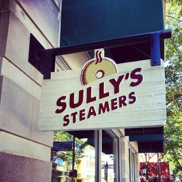 Photo taken at Sully&#39;s Steamers by Robert B. on 9/22/2013