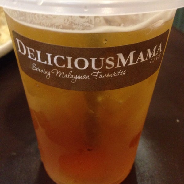 9/22/2013에 Kevin Y.님이 DeliciousMama Cafe에서 찍은 사진
