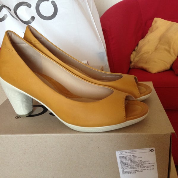 ecco pumps 2013