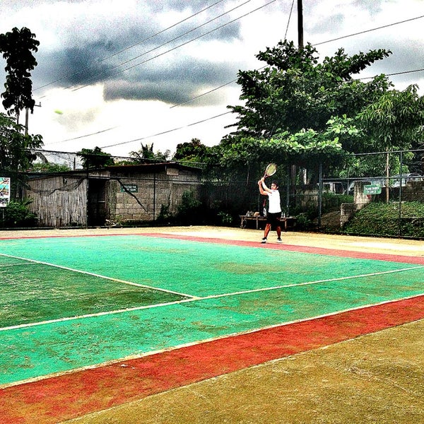 Теннис сити альметьевск официальный сайт. Теннис и бадминтон. Теннис сити альметьевск фото. Альметьевск теннисный корт. 30б.