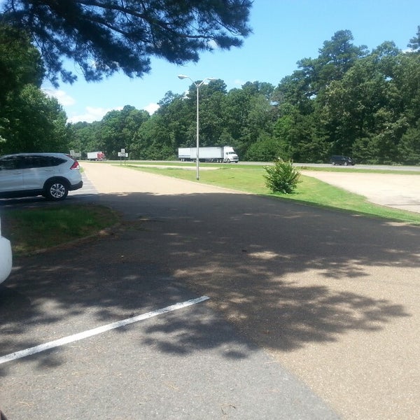 Photos at 130 Eastbound Arkansas Rest Area 6 tips from 665 visitors