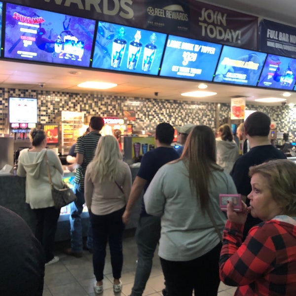 Photos at Grand Theater 18 Movie Theater in Diberville