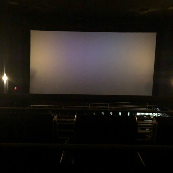 Photos at Grand Theater 18 Movie Theater in Diberville