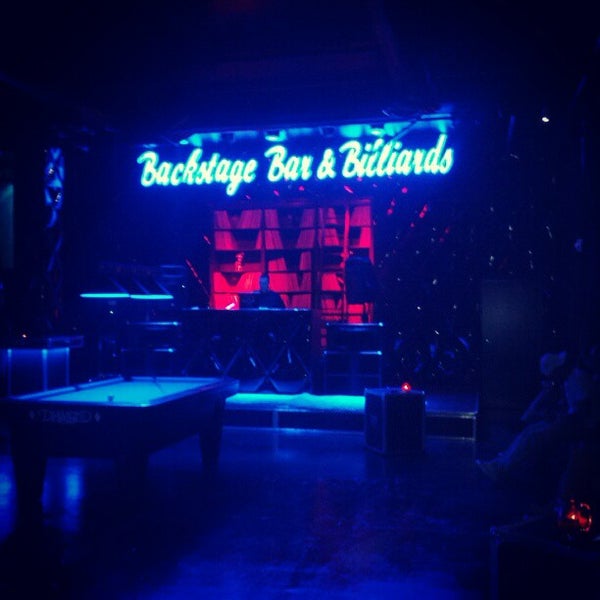 Photo prise au Triple B Backstage Bar &amp; Billiards par Kirk H. le11/29/2012