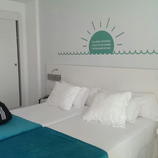 9/1/2014 tarihinde Anna G.ziyaretçi tarafından Hotel Costa Azul'de çekilen fotoğraf