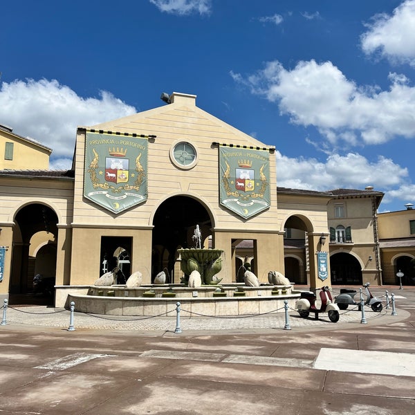 5/8/2022にLezley B.がLoews Portofino Bay Hotel at Universal Orlandoで撮った写真
