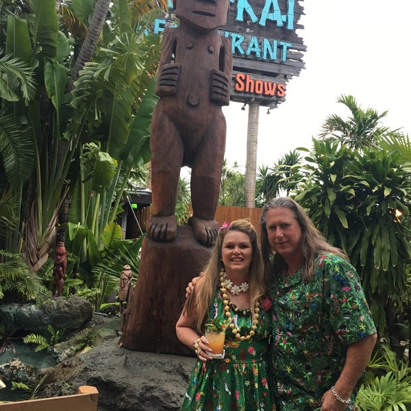 Photo taken at Mai-Kai Restaurant and Polynesian Show by Lezley B. on 5/9/2019