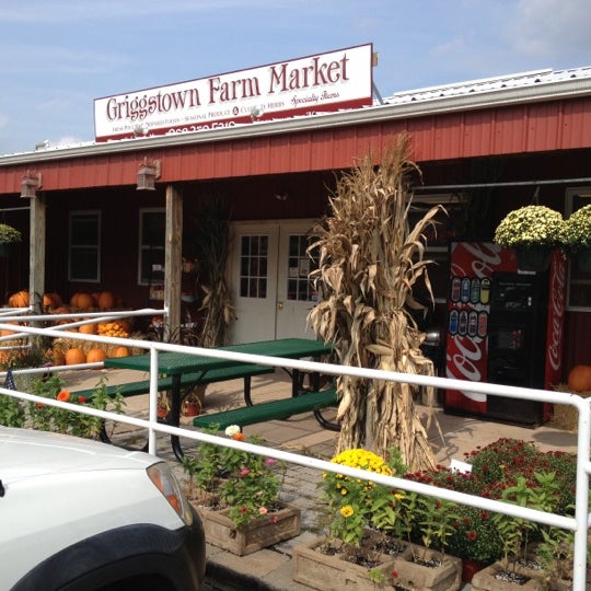 Photo taken at Griggstown Farm Market by Paul N. on 9/28/2012