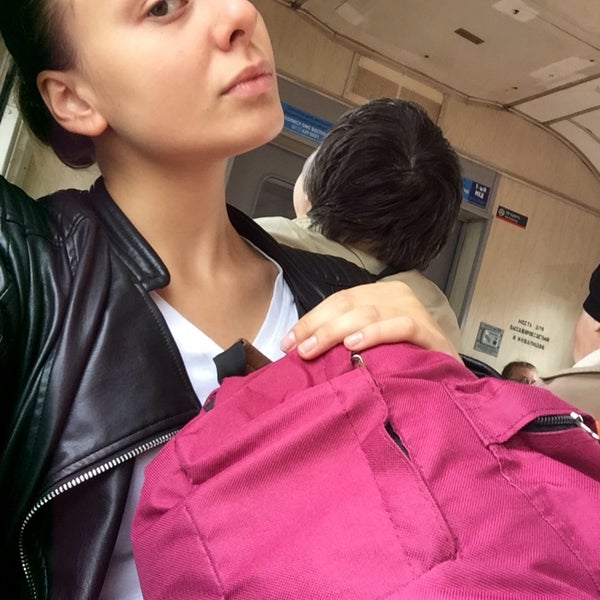 Мга волховстрой. Остановки электрички санкт-петербург мга. Расписание электричек с ладожского вокзала. Электрички мга ладожский сегодня. Станция авдеевка донецкая железная дорога.