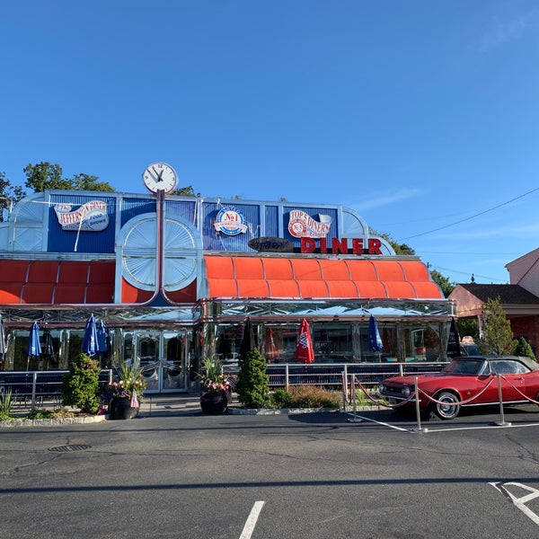 Foto tirada no(a) Jefferson Diner por Marty N. em 9/20/2019