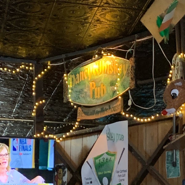 Foto tomada en Nancy Whiskey Pub  por Marty N. el 5/31/2019