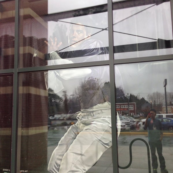 DICK'S Sporting Goods Northeast Salem Salem, OR