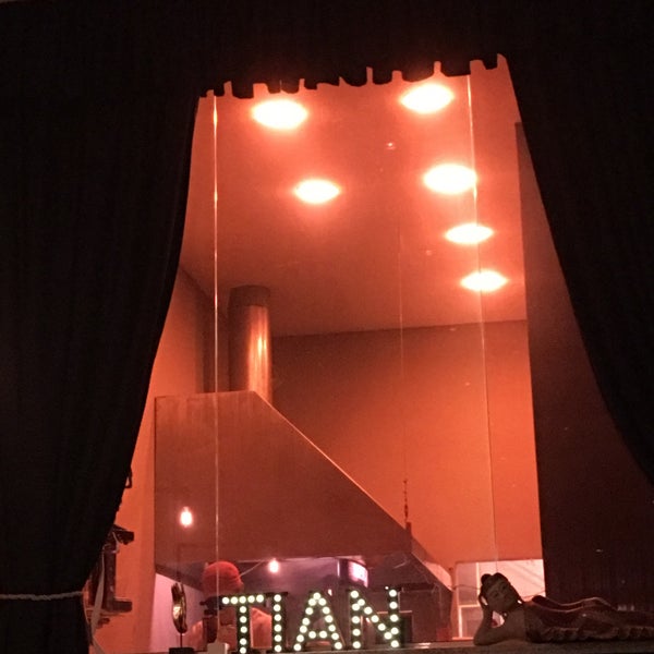 2/17/2017 tarihinde Thiago A.ziyaretçi tarafından Tian Restaurante'de çekilen fotoğraf