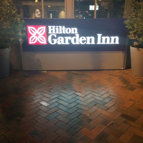 Das Foto wurde bei Hilton Garden Inn von Eric A. am 6/2/2015 aufgenommen