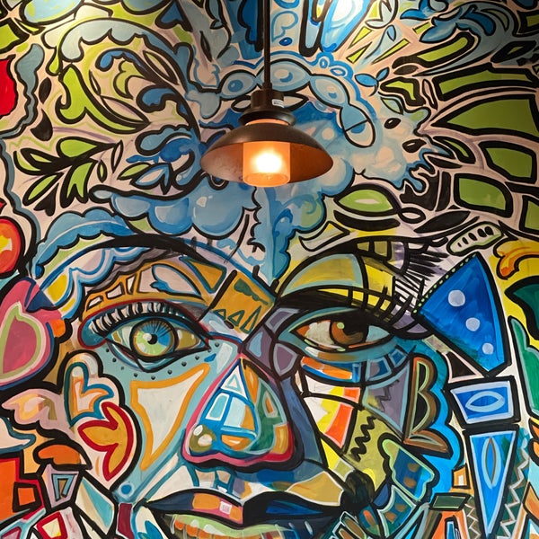 Café Johnny Canoe West Bay Street