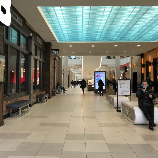 Photo taken at CambridgeSide Galleria by Eric A. on 2/25/2019