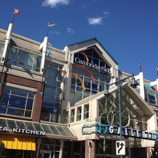 Foto tomada en CambridgeSide Galleria  por Eric A. el 5/16/2013