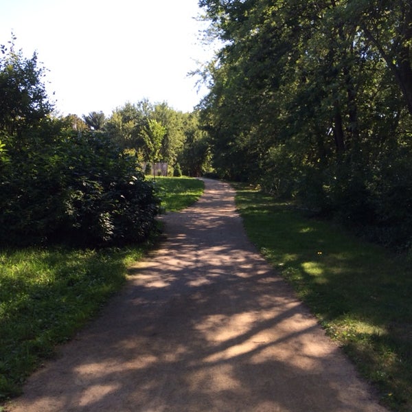 photos at minuteman bike path extension trail in east arlington