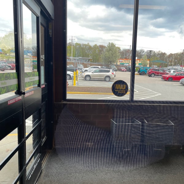 Super Stop & Shop Supermarket in Natick