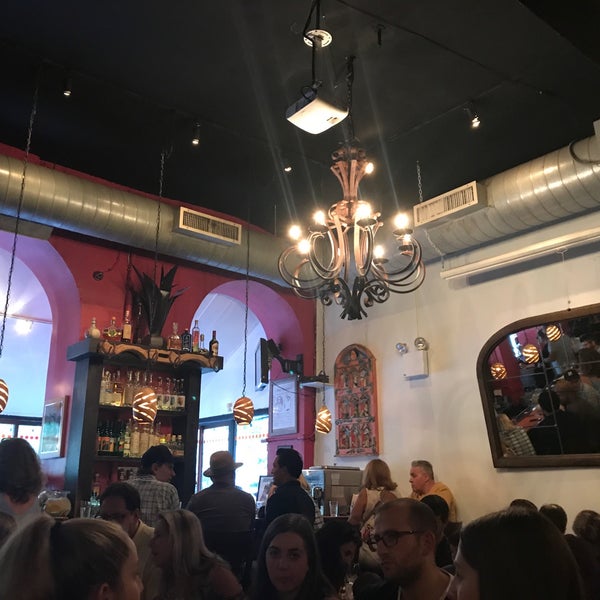 7/29/2018 tarihinde Eric A.ziyaretçi tarafından Cafe Frida'de çekilen fotoğraf
