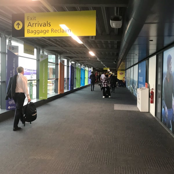 10/16/2018 tarihinde Eric A.ziyaretçi tarafından George Best Belfast City Airport (BHD)'de çekilen fotoğraf
