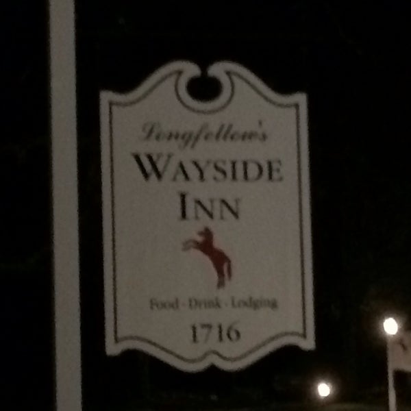 Foto scattata a Longfellow&#39;s Wayside Inn da Eric A. il 1/9/2015