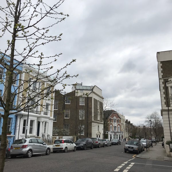 4/7/2018 tarihinde Vanda M.ziyaretçi tarafından Bluebelles of Portobello'de çekilen fotoğraf