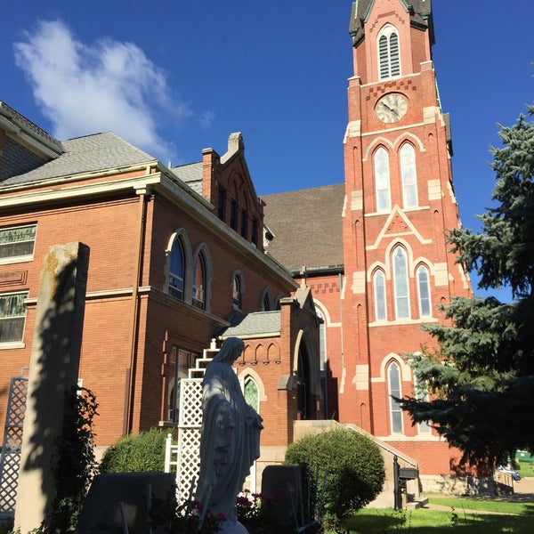 Photos at St. Hyacinth Catholic Church Church in LaSalle