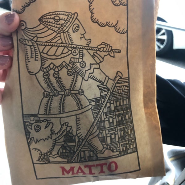 Foto diambil di Matto Espresso oleh Liz T. pada 4/20/2019