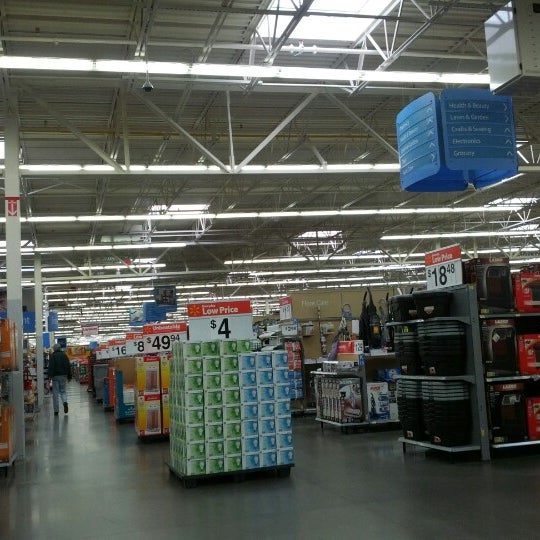 Walmart Supercenter 51 tavsiye'da fotoğraflar